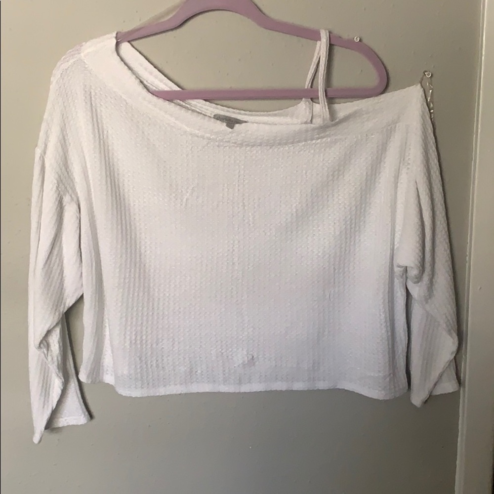 Cold shoulder Top